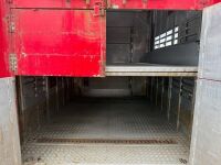 RENAULT T520 T-HIGH 6X2 26 TON AUTOMATIC LIVESTOCK LORRY & DRAG TRAILER - 88
