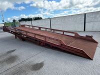 THORWORLD 10 TON MOBILE HYDRAULIC LOADING RAMP
