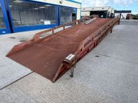 THORWORLD 10 TON MOBILE HYDRAULIC LOADING RAMP - 13