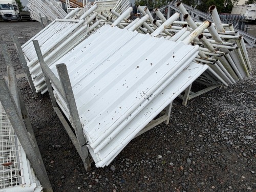 GALVANISED METAL STILLAGE & APPROX. 5No. SOLID METAL TEMPORARY FENCING PANELS