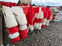 APPROX. 28No. PLASTIC JERSEY KERBS - 2