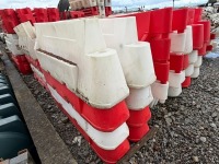 APPROX. 28No. PLASTIC JERSEY KERBS - 3