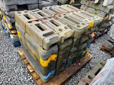 APPROX. 35No. TEMPORARY FENCING PANEL FEET
