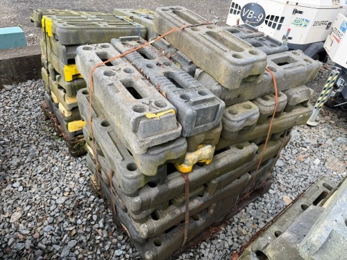 APPROX. 40No. TEMPORARY FENCING PANEL FEET