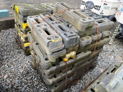 APPROX. 40No. TEMPORARY FENCING PANEL FEET
