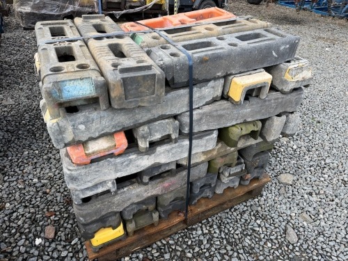APPROX. 40No. TEMPORARY FENCING PANEL FEET