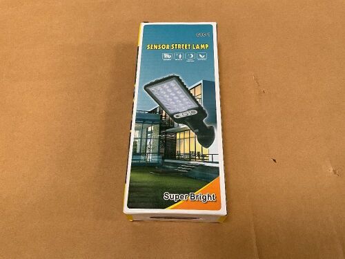 UNUSED SOLAR OUTDOOR LED SENSOR LAMP &nbsp; &nbsp;