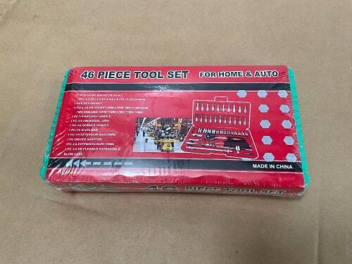UNUSED 46 PIECE 1/4 SOCKET SET