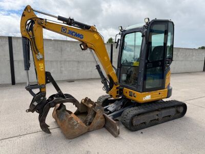 XCMG XE27E 2.6 TON MINI DIGGER