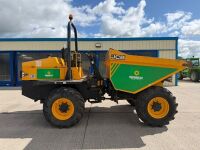 JCB 6 TON ROAD LEGAL STRAIGHT SKIP DUMPER - 6