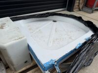 LOT TO INC. 2No. TOILETS, CISTERN, 2No. SHOWER TRAYS - 8
