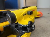 RUNNER 24 DUMPY LEVEL & TRIPOD STAND - 4