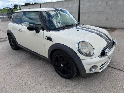 MINI COOPER 1.6 D 3DR HATCHBACK