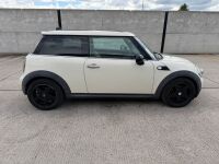 MINI COOPER 1.6 D 3DR HATCHBACK - 13