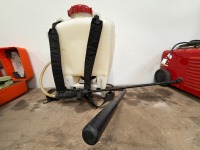 BACK PACK SPRAYER - 2