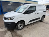 PEUGEOT PARTNER 1000 PROFESSIONAL STANDARD 1.5 BLUE HDI 100 - 4