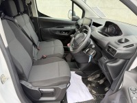 PEUGEOT PARTNER 1000 PROFESSIONAL STANDARD 1.5 BLUE HDI 100 - 21