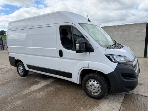 PEUGEOT BOXER 335 PROFESSIONAL L2 H2 2.2 BLUE HDI