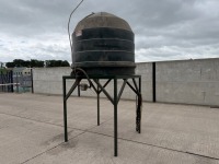 APPROX. 1300LT PLASTIC BEEHIVE OIL TANK & METAL STAND - 3