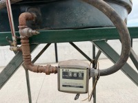APPROX. 1300LT PLASTIC BEEHIVE OIL TANK & METAL STAND - 28