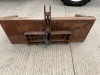 APPROX. 5FT LINK BOX TO SUIT TRACTOR - 5
