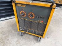 INE MM382 3 PHASE MOBILE WELDER - 2