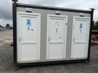 APPROX. 16ft x 8ft STEEL CLAD COMBI TOILET BLOCK&nbsp;