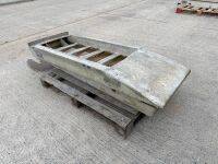2No. ALUMINIUM LOADING RAMPS - 3