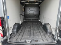 FORD TRANSIT 350 L3 H2 FWD 2.0 ECOBLUE 130PS MHEV DIESEL/ELECTRIC LIMITED (SILVER) - 16