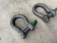 2No. LARGE SHACKLES - 2
