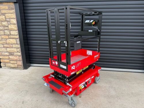 IQ PRO 10 PUSH AROUND BATTERY OPERATED SCISSOR LIFT&nbsp;