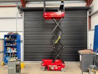 IQ PRO 10 PUSH AROUND BATTERY OPERATED SCISSOR LIFT&nbsp; - 8
