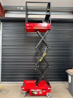 IQ PRO 10 PUSH AROUND BATTERY OPERATED SCISSOR LIFT&nbsp; - 9