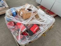 PALLET TO INC. HILTI FIXINGS, DOOR HINGES, TOWEL RAILS, DOOR HANDLES, TOILET ROLL HOLDERS - 3