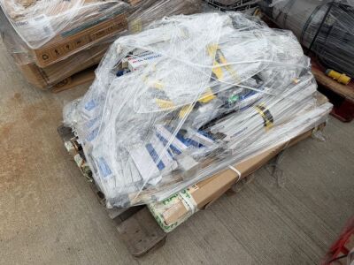PALLET TO INC. MIXTURE OF IRONMONGERY, PULL HANDLES, DOOR CLOSERS, HANDLES, LOCK CYCLINDERS