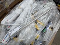 PALLET TO INC. MIXTURE OF IRONMONGERY, PULL HANDLES, DOOR CLOSERS, HANDLES, LOCK CYCLINDERS - 4