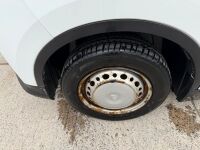 MAXUS E DELIVER 3 35KWH L1 H1 AUTOMATIC ELECTRIC VAN - 6