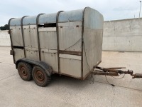 APPROX. 10ft x 5ft IFOR WILLIAMS TA510R 2600KGS CATTLE TRAILER&nbsp;