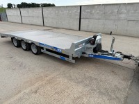 UNUSED DALE KANE 16FT X 6FT6" TRI AXLE 3500KGS BEAVERTAIL PLANT TRAILER