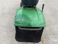 JOHN DEERE LR135AUTO PETROL RIDE ON PETROL LAWNMOWER - 6