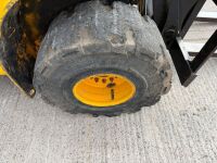 JCB TLT30D 3 TON 4WD DIESEL TELETRUCK TELESCOPIC FORKLIFT - 10