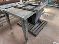 SEDGWICK 3 PHASE SLIDING ARM TABLE SAW - 4