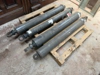 4No. UNUSED HYDRAULIC RAMS