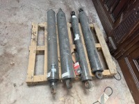 4No. UNUSED HYDRAULIC RAMS - 3