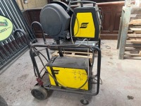 ESAB MIG 4001 3 PHASE MIG WELDER & POWER FEED - 2