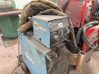 MILLER BLU/PAC 35 3 PHASE MIG WELDER & POWER FEED - 3