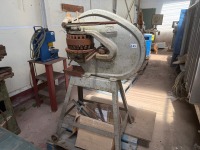 M BOLLAERT MANUAL PUNCHER - 2