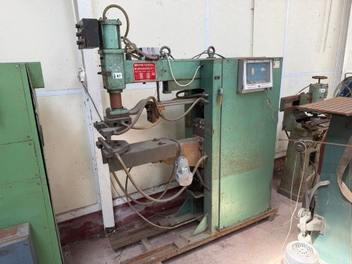 BRITISH FEDERAL 3 PHASE SPOT WELDER