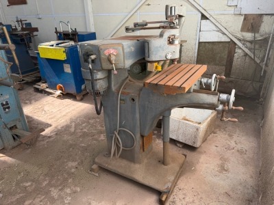 LUCAS 3 PHASE SURFACE GRINDER