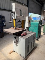 T-JAW V2012-F 3 PHASE BANDSAW - 2